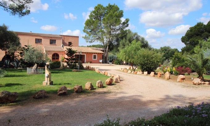 Algaida Villa | NEW VILLA WITH POOL IDEAL FOR EVENTS MEETINGS FAMILY FRIENDS