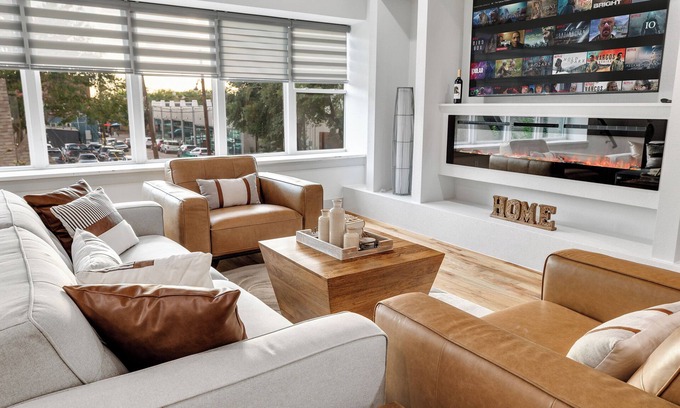 Lower Greenville House | New! Walk to Lower Greenville+FreePRKG+PRVTTerrace