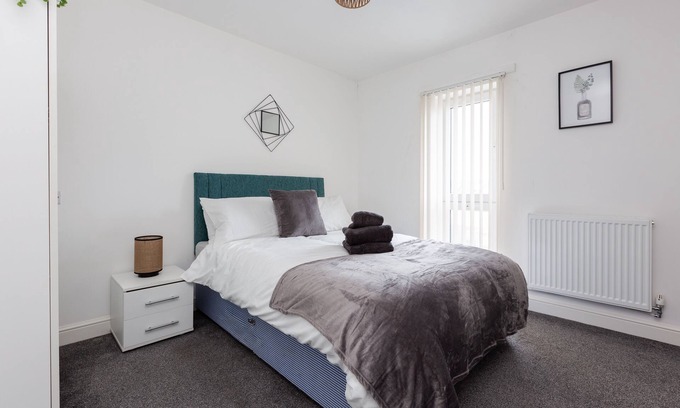 Liverpool House | Newbuild 4bed - City Centre - Free secure parking!