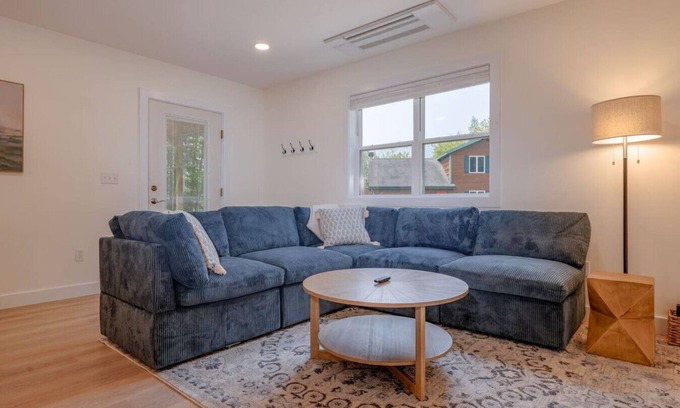 Southwest Harbor Apartment | Newly Built 2 BR APT in SWH! [Backside Bungalow]