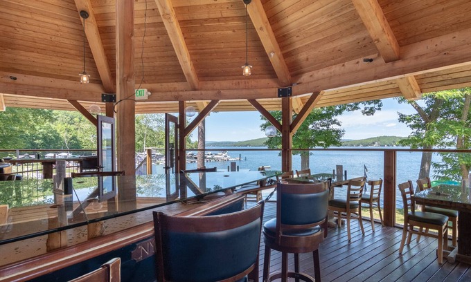 Weirs Beach House | π Newly Renovated Lakeside Haven β Your Premier Retreat! π‘ππ€