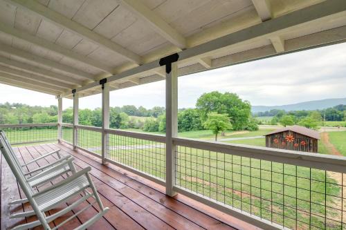Newport House | Newport Retreat 12 Mi to Great Smoky Mountains!