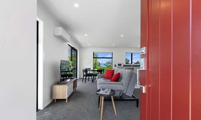 Coromandel Forest Park House | Ngarimu Nook - Newly Built Self-contained Unit