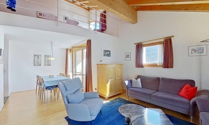 Silvaplana Apartment | Nice and quiet 4-room apartment spread over two floors, under the roof, with vie
