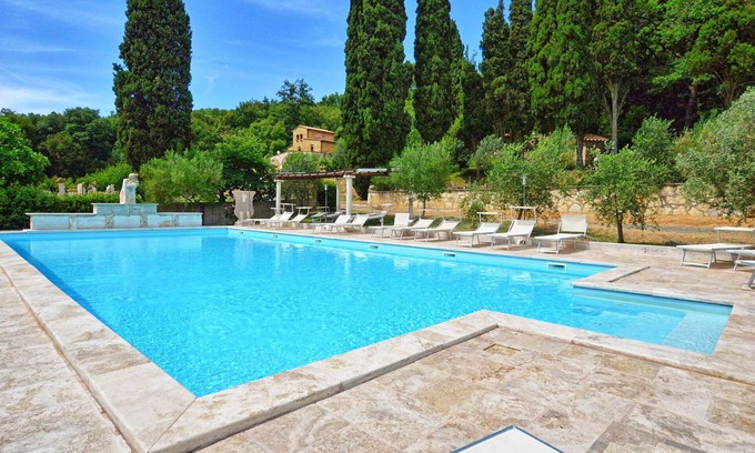 Monteverdi Marittimo Apartment | Nice apartment for 8 guests with pool and parking