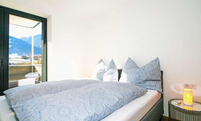 Axams Apartment | Nice apartment for 3 guests with WIFI, TV and terrace