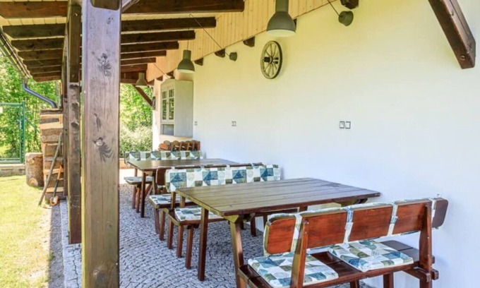 Arnoltice Apartment | Nice apartment for 4 people with WIFI, TV, terrace and parking