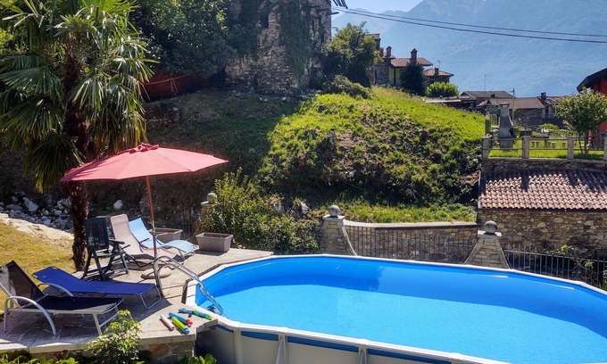 Sorico Apartment | Nice apartment for 4 guests with pool, A/C, WIFI, TV, terrace, pets allowed and parking