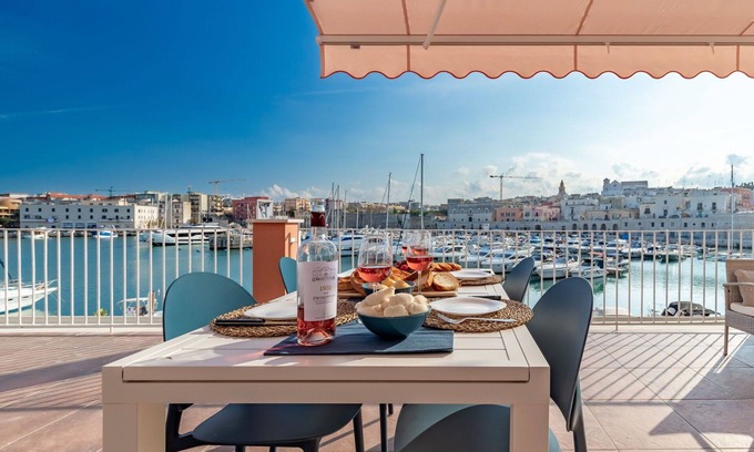 Bisceglie Apartment | Nice apartment for 6 guests with A/C, WIFI, TV, terrace and panoramic view