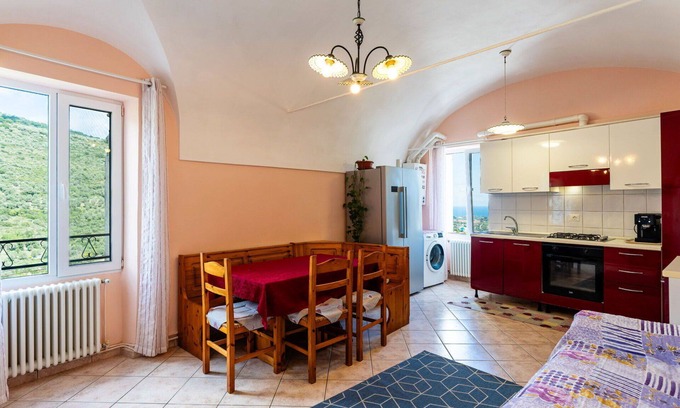 Castellaro Apartment | Nice apartment for 4 people with WIFI and pets allowed
