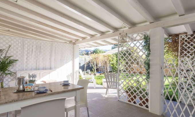 Vallecrosia Apartment | Nice apartment for 3 people with WIFI, TV and terrace