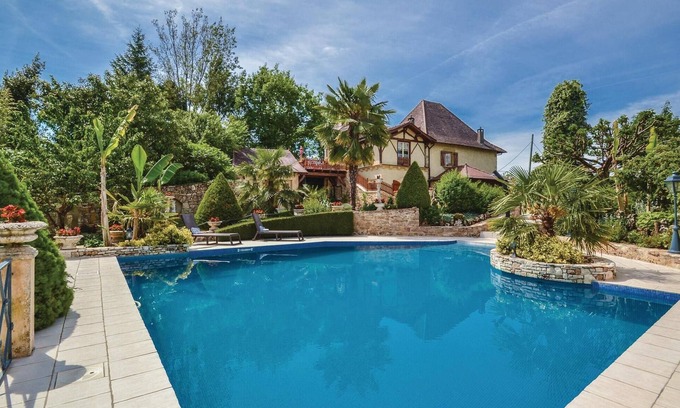 Terrasson-la-Villedieu Apartment | Nice apartment in Terrasson with WiFi