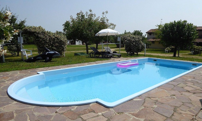 Silea House | Nice apartment in villa for 6 people with WIFI, A/C, pool, TV, terrace and pets allowed