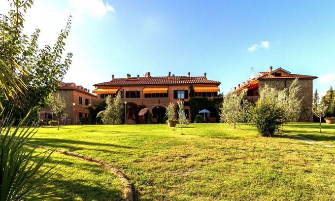 Sughera Apartment | Nice apartment with WIFI, pool, A/C, TV, patio and panoramic view, close to San Gimignano