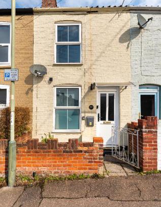 Norwich House | Nice bedroom close to the train station and the city centre