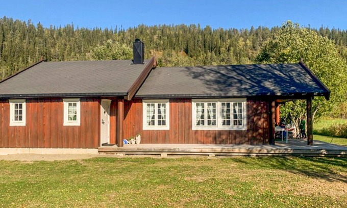 Steinkjer House | Nice home in Beitstad with kitchen