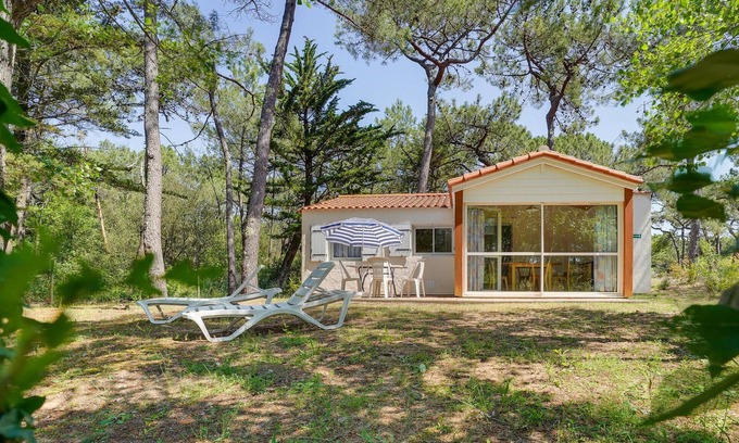 La Faute-sur-Mer House | Nice home in La Faute-sur-Mer