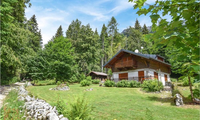 Lamon House | Nice home in Lamon (BL) w/ 3 Bedrooms