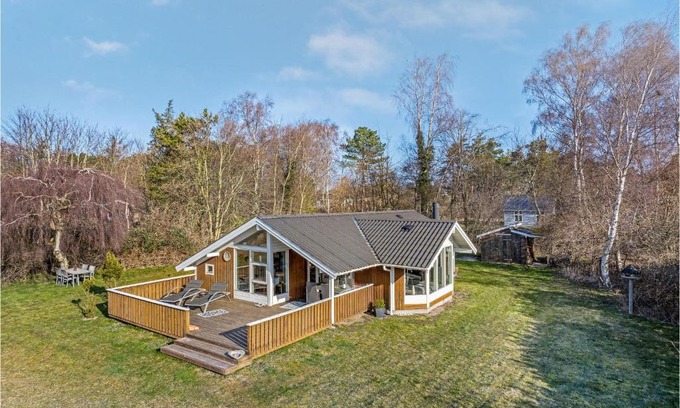 Hoensinge House | Nice Home In Nykøbing Sj With Kitchen