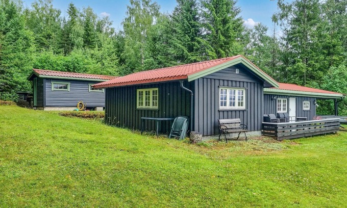 Sagstua House | Nice home in Sagstua with lake view