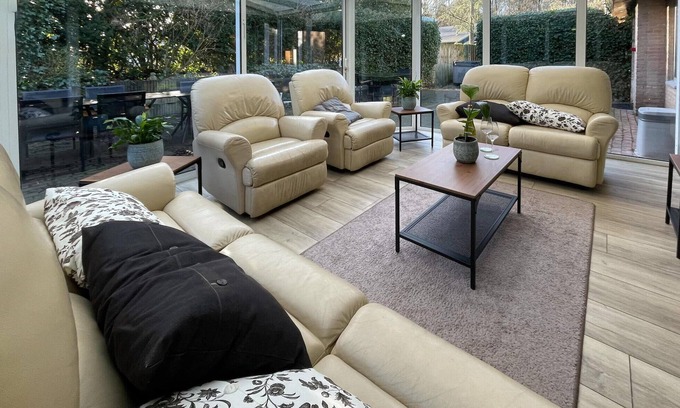 Zuidwolde House | Nice home in Zuidwolde with WiFi