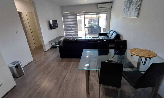 Camillo Apartment | Nice Two Bedroom Apartment with courtyard/balcony in secure complex