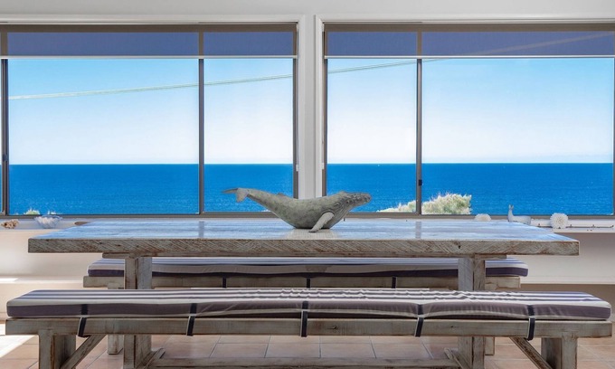 Forster House | Noah's 46 Cliff Road