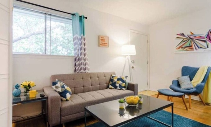 Allandale Apartment | Nomad Studio | Cozy & Stylish | Near Downtown ATX!
