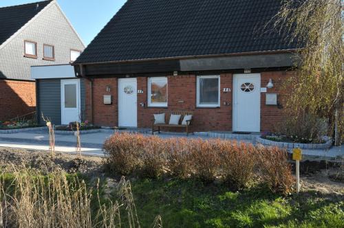 Friedrichskoog-Spitze House | Nonnenganshauser