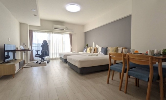 Tennoji Hotel | Nonsmoking High floor 2 double beds with desk/Osaka Ōsaka