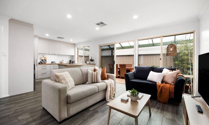 North Haven House | North Haven Days—Modern Comfort near the Beach