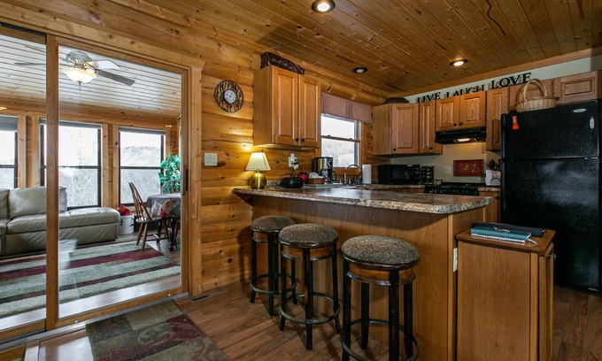 Dubuque Cabin | Not Just a Place, But an Experience! The Aster at Lorelei Cabins