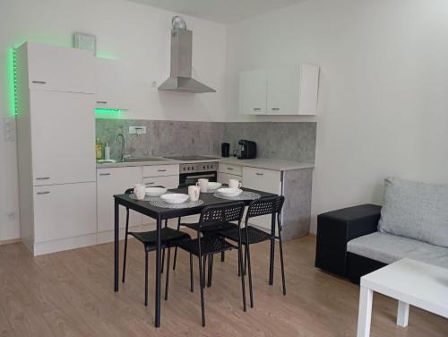 Brno-stred Apartment | Nový apartmán s terasou, soukromé parkování