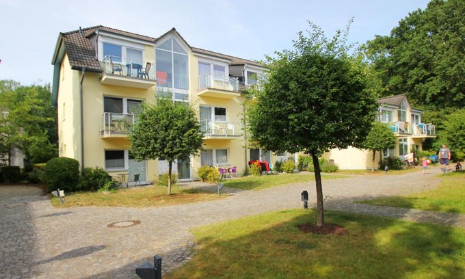 Monchgut-Granitz Apartment | nur 100 m zum Strand, FeWo mit Balkon und Terrasse - App Eldena FeWo 19