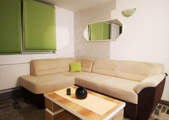 Novi Sad Apartment | Oaza