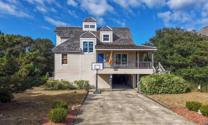 Nags Head House | OBX Getaway: Luxury 2-Bedroom Home w/360° Views, Golf, Tennis & Fishing Pier