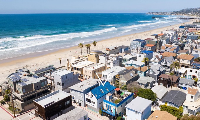 Mission Beach House | Ocean/Bay Views, 3 Story, Steps to Beach/Ocean