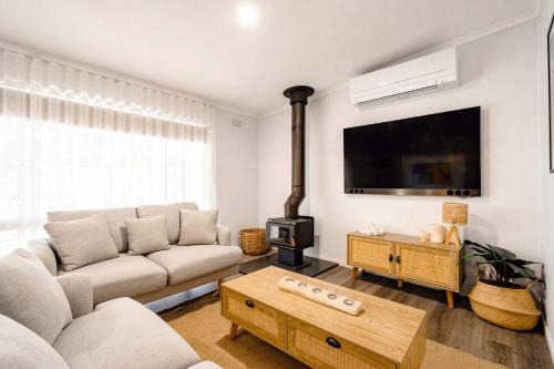 Ocean Grove House | Ocean Break Away 500m to the Beach