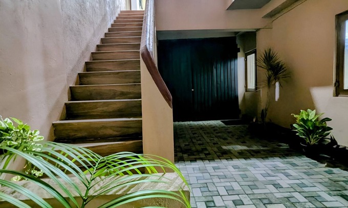 Wellawatta South Apartment | OCEAN BREEZE RETREAT A COASTAL GETAWAY IN COLOMBO
