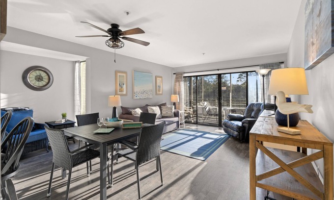 Briarcliffe Acres Condo | Ocean Creek Lodge 2301 - 2 Bedroom - Pool - Beach