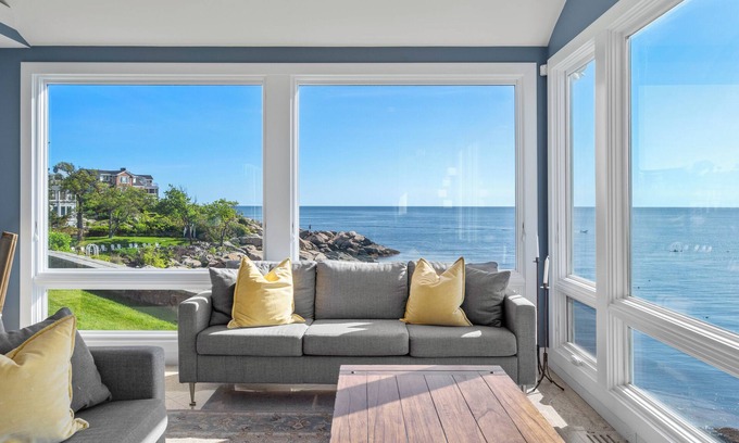 Rockport House | Ocean Front Guest House