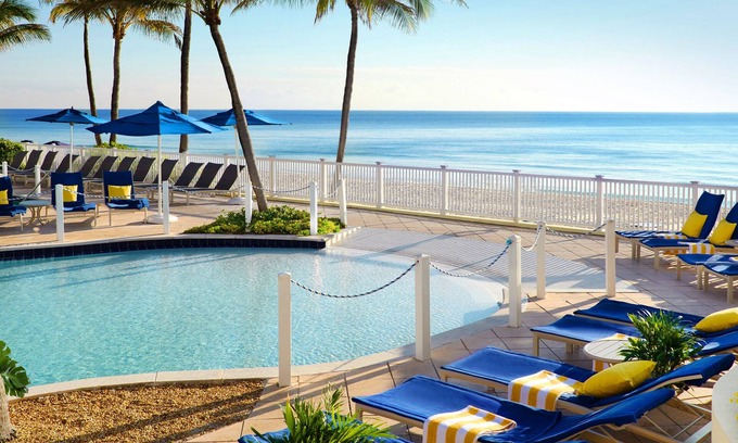 East Fort Lauderdale Resort | OCEAN FRONT Suite At A Beautiful Resort Right On The Sand!