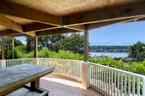 Capitol Hill House | Ocean Grace in Capitol Hill