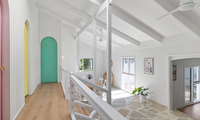 Mollymook House | "Ocean Springs" a stunning home in the idyllic coastal town of Mollymook.