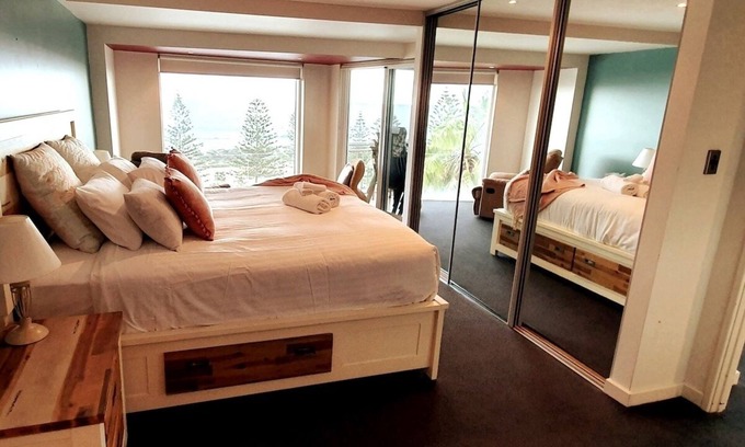 Scarborough Condo | Ocean View-Breath taking Views, Amazing Facilities