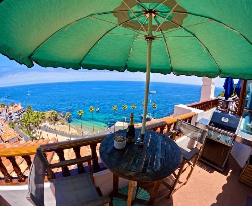 Avalon Villa | Ocean-view Condo W Hot Tub & Golf Cart