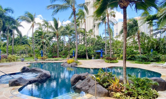 Waikiki Condo | Ocean View Home with Swimming Pool, Hot Tub, Parking Space, and Private Garden!