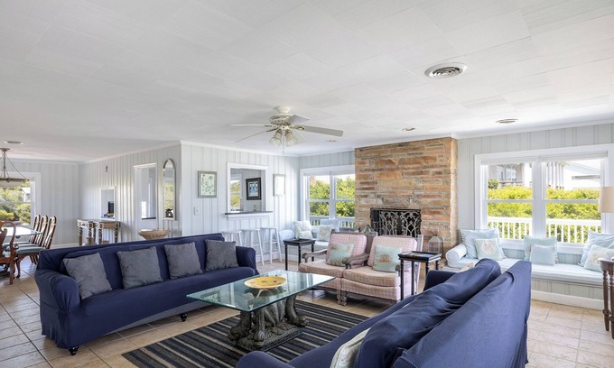 Pine Knoll Shores House | Oceanfront Escape - Oceanfront House in Pine Knoll Shores, NC!