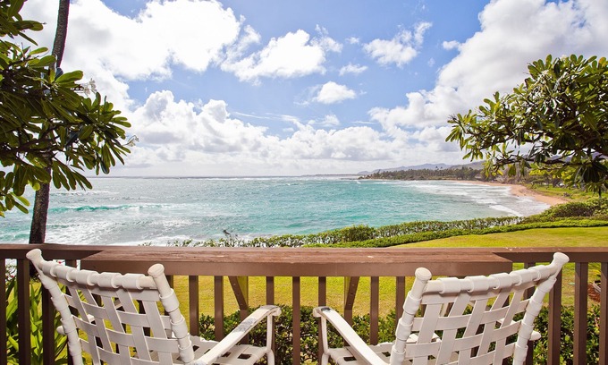 Wailua House Lots Condo | Oceanfront on Kauai starting at $140/night!