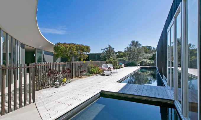 Rye House | Oceania Retreat | Private Beach Access with Pool